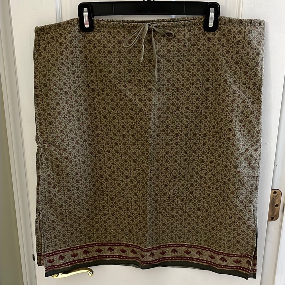 Floral Patterned Vintage Skirt with Drawstring